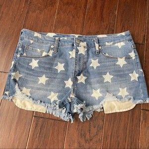 Denim shorts cutoff stars frayed stretch medium wash size 14 / 32